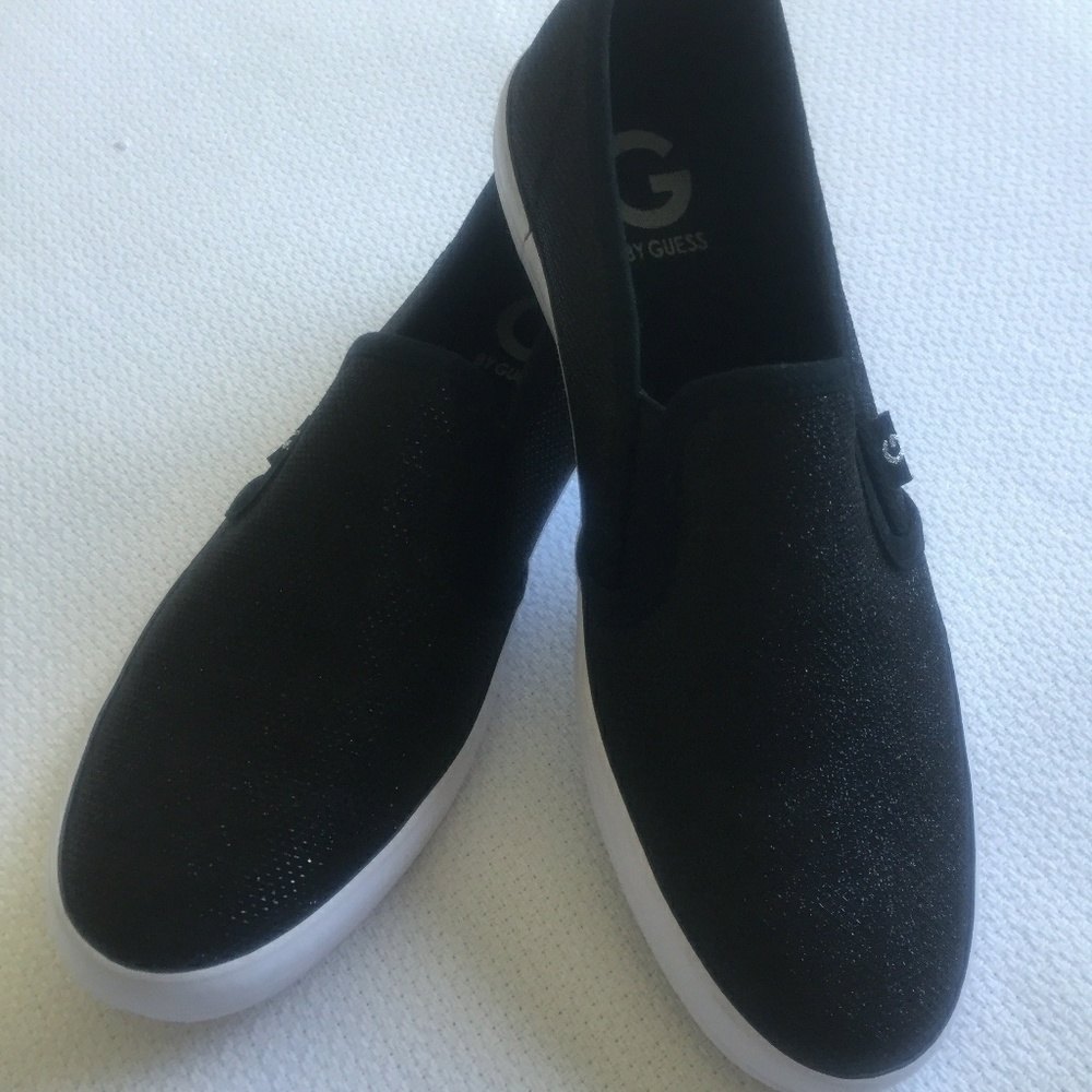 Malden sports slip on sneakers by Guess